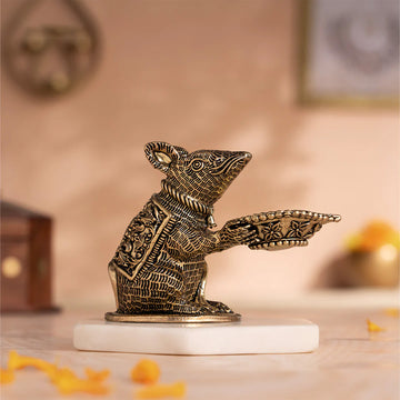 Brass Mushak Diya for Pooja | Antique Aarti Diya (3 Inch)