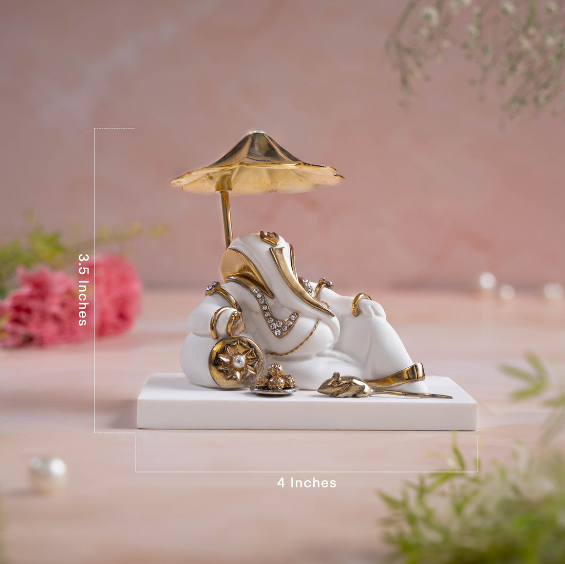 ganesh idol with umbrella for car​