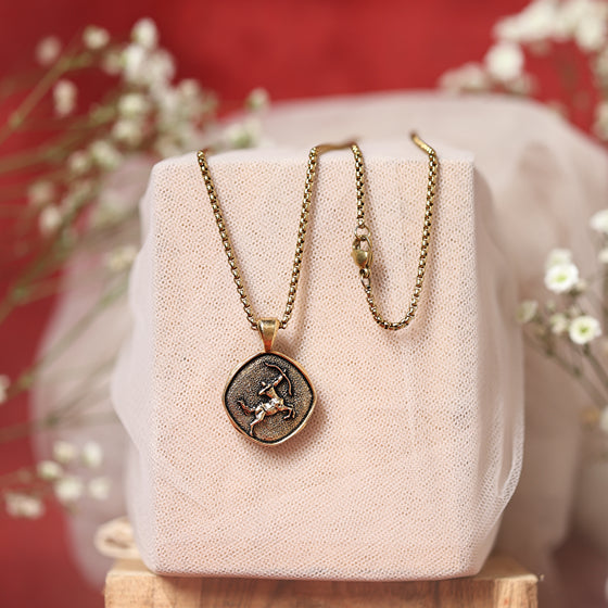 Sagittarius (Dhanu) Rashi Pendant